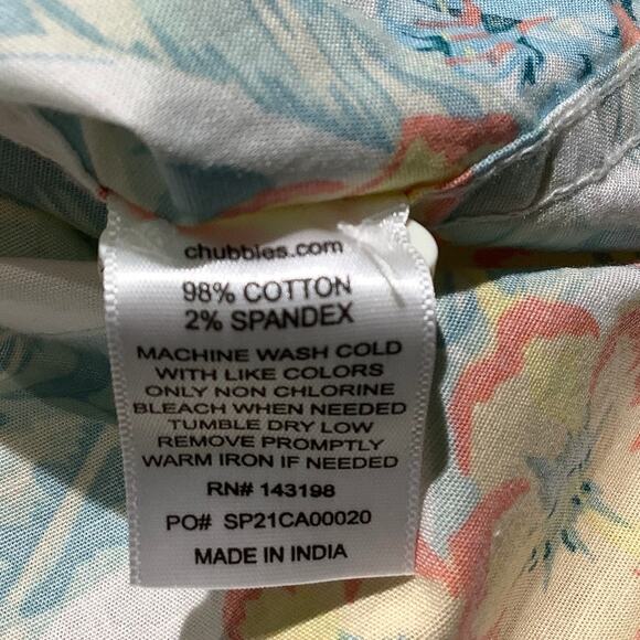 Chubbies Floral Button-Up Shirt Men’s Medium — Tropical, Casual, Resort - Picture 4 of 6